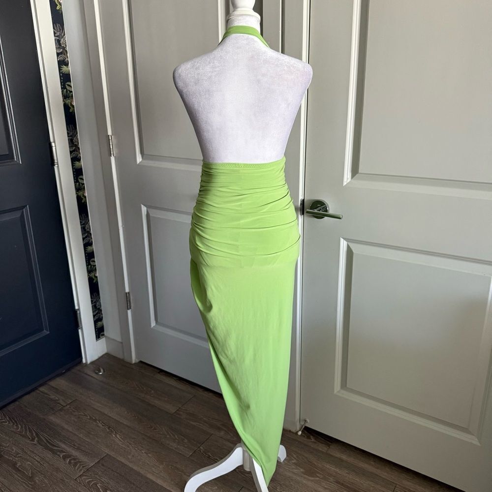 Norma Kamali Asymmetrical Green Halter Dress - Picture 6 of 10